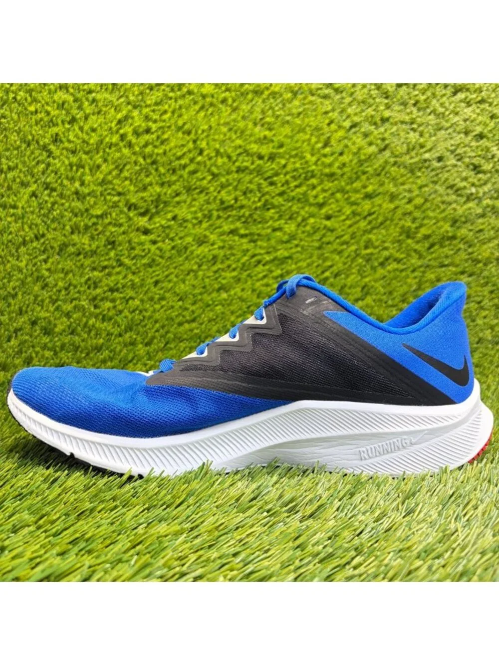 Nike Quest 3 Mens Size 10 Blue Black Athletic Running Walking Shoes Sneakers